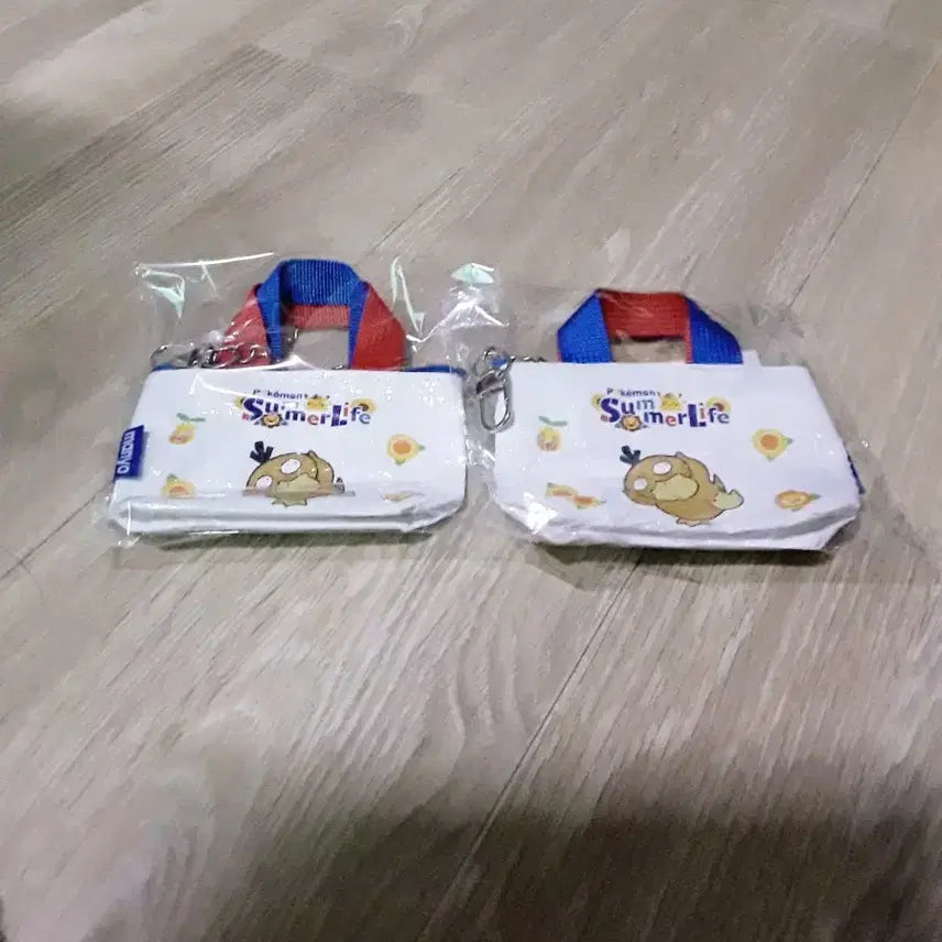 [BUNJANG] Pokemon Summer Life Pouch Mini Bag Keychain Set (2 pcs, Sealed) / 포켓몬스터 썸머라이프 파우치 미니 백 키링 2개 (미개봉)올영 마녀공장