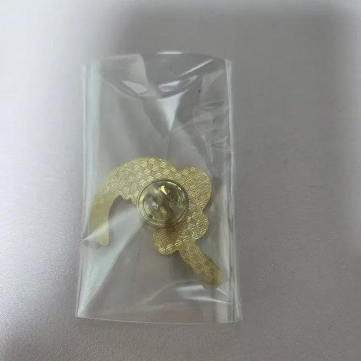 [SOLD OUT] 라오루 햄햄팡팡 아르갈리아 잔향 뱃지