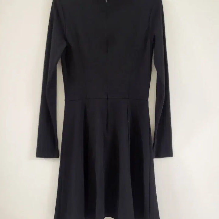 [BUNJANG] Theory Black Flare Dress / 띠어리 블랙 플레어 원피스