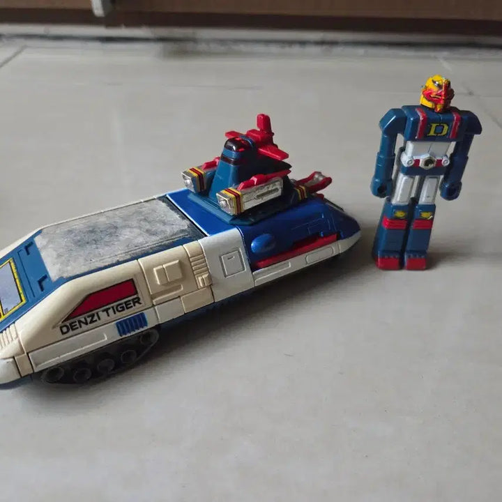 [BUNJANG] 70s-80s Dengeki Sentai Changeman Popi Dengei Tiger Chogokin Vintage Toy PB-96 / 70.80년대 포피 던지맨 덴지  타이거 고전완구 초합금  PB-96