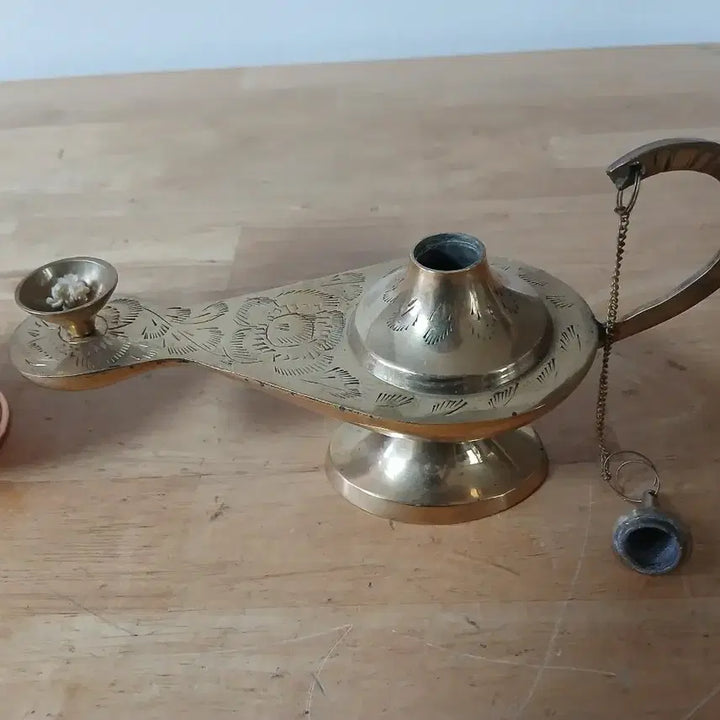 [BUNJANG] Vintage Copper Vase &amp; Brass Aladdin Lamp Ornament / 동 장식품