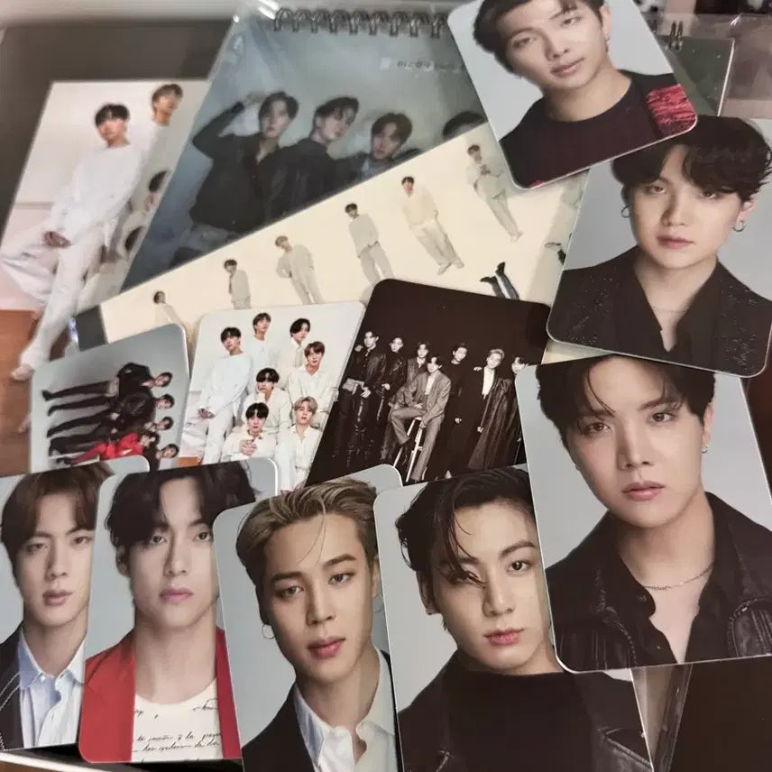 [BUNJANG] BTS DICON Series Bundle Set - Jimin Photobook (Sealed), Photocards, V Magazine / 방탄소년단 디아이콘 시리즈 외 모두 일괄
