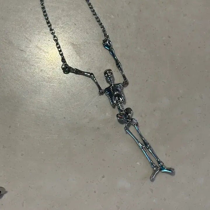 [BUNJANG] Vivienne Westwood Articulated Skull Necklace / (6월한정월말할인)비비안웨스트우드 구체관절 해골 목걸이