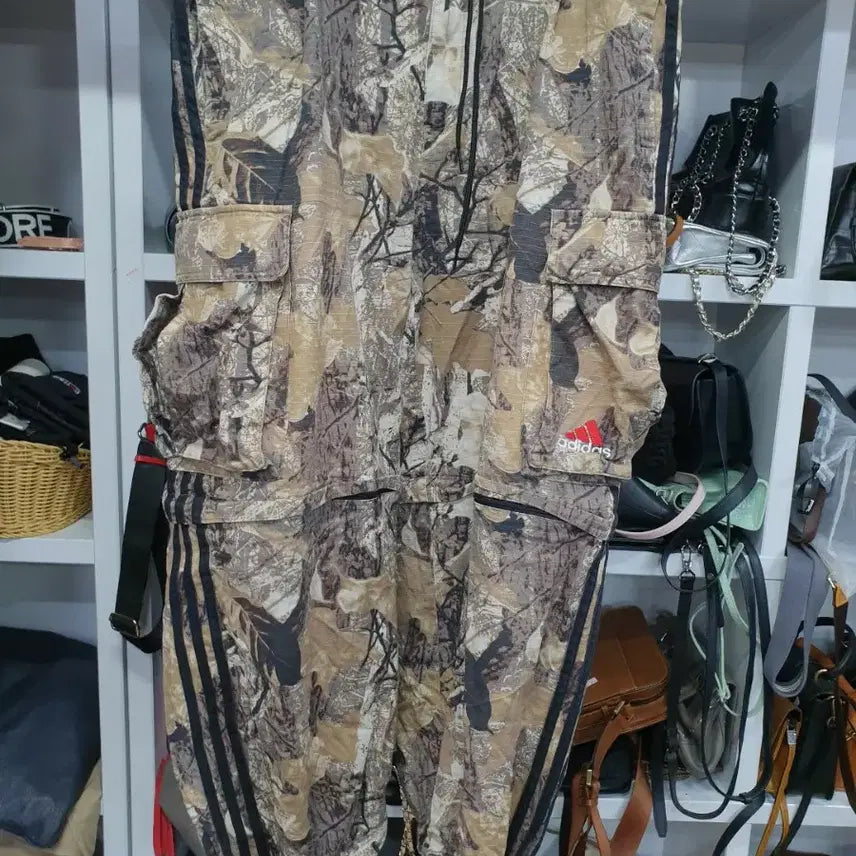 [BUNJANG] Adidas OG Camo Pants / 아디다스 OG 카모 팬츠 36~38 반바지로도 가능