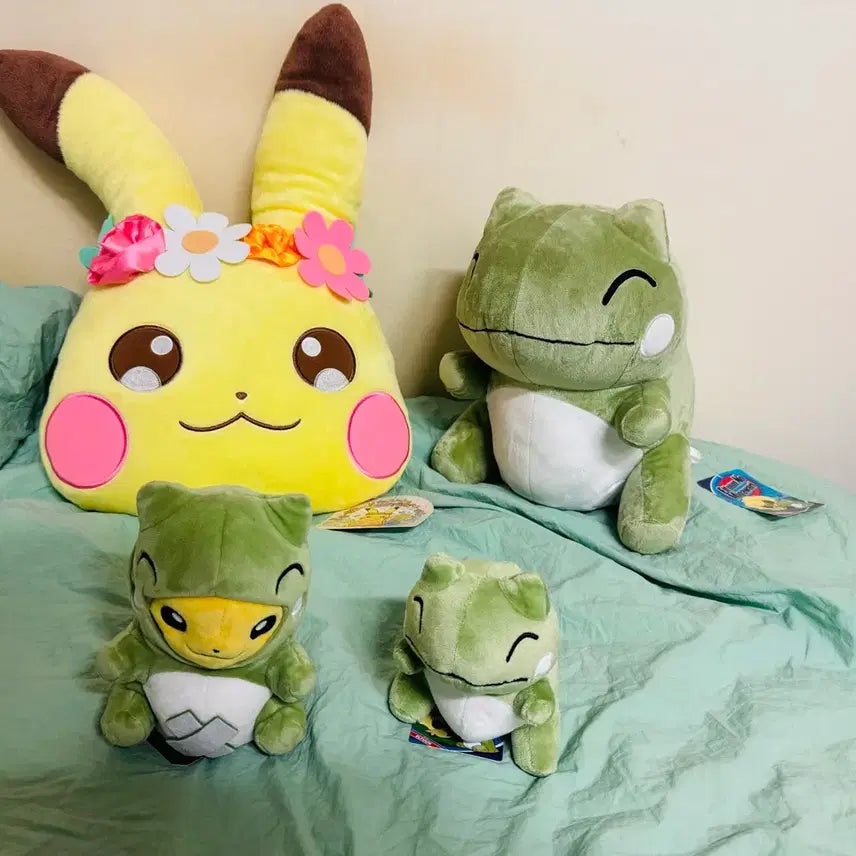 [BUNJANG] Pokemon Center Pikachu Plush Doll / 대타출동 화관 부활절 피카츄 인형 포켓몬센터