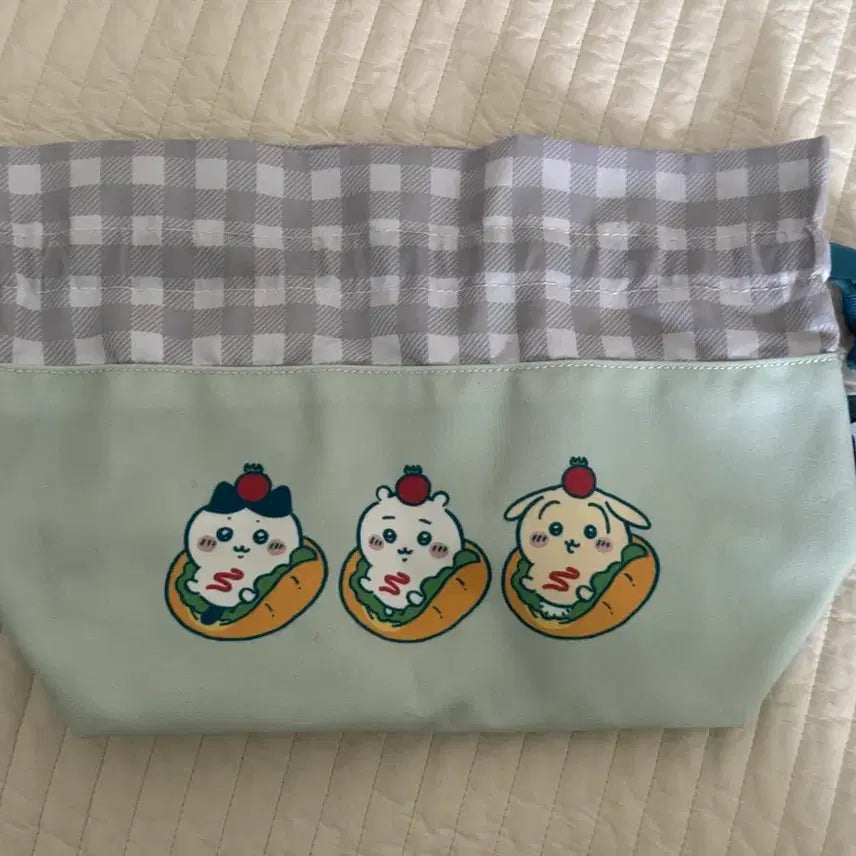 [BUNJANG] Chiikawa Bakery Lunch Pouch / 치이카와 베이커리 런치 파우치