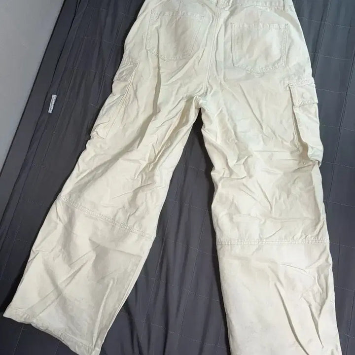 [BUNJANG] Ivory Cargo Pants / 아이보리 카고팬츠