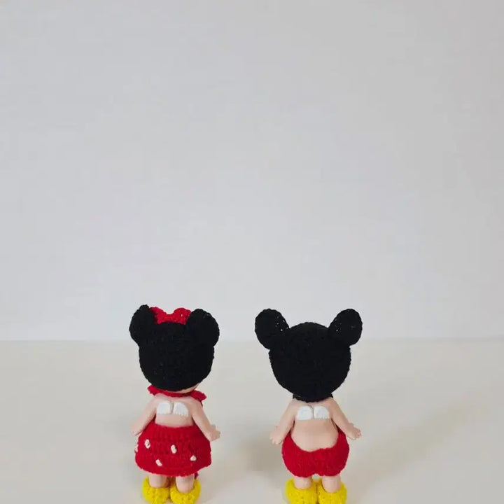 [BUNJANG] Sonny Angel Mickey Mouse / Minnie Mouse Outfit Set (2 Outfits + Shoes) / 소니엔젤 미키마우스/미니마우스 의상 2벌 신발 세트(피규어 불포함)