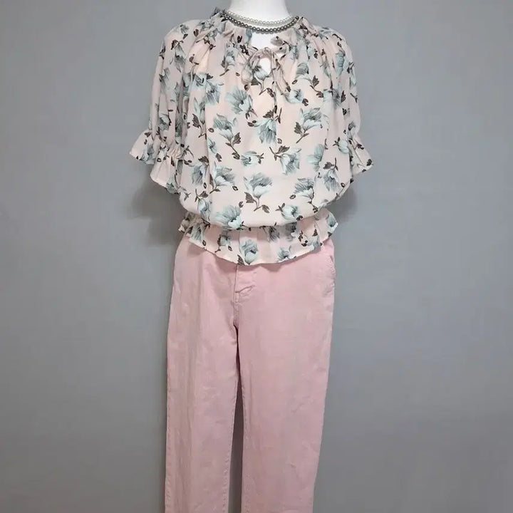 [BUNJANG] Floral Chiffon Blouse &amp; Pink Denim Pants Set / 2개일괄 플로럴 쉬폰 블라우스 &amp; 핑크 데님 팬츠 세트