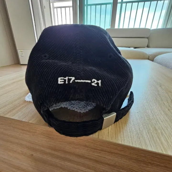 [BUNJANG] Emis Corduroy Ball Cap Black / emis 이미스 코듀로이 볼캡 블랙