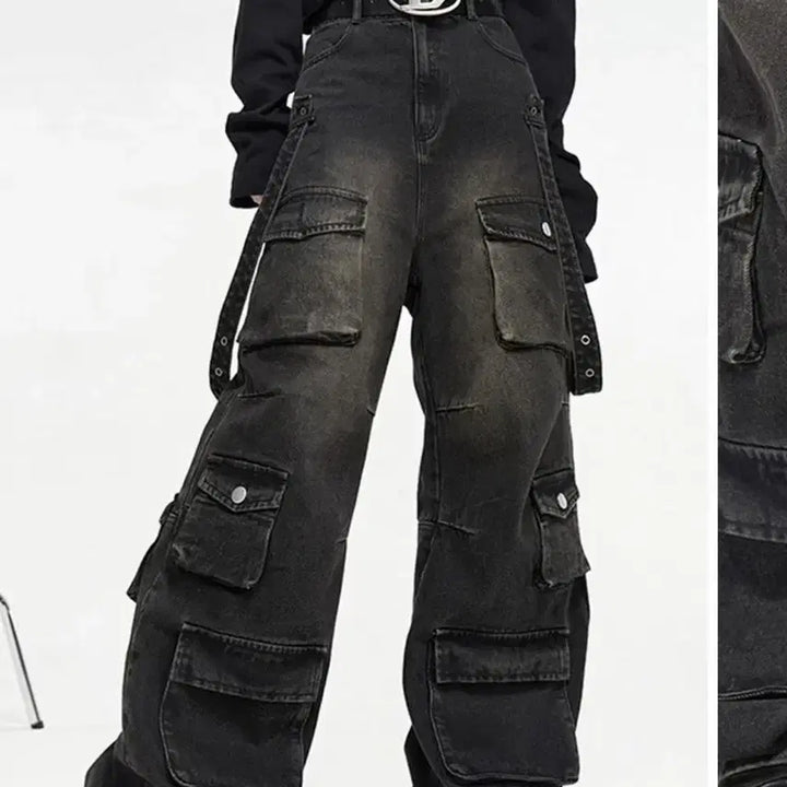 [BUNJANG] KUAS Multi-Pocket Strap Cargo Jeans / kuas 멀티포켓 스트랩 카고 청바지 김채원 바지