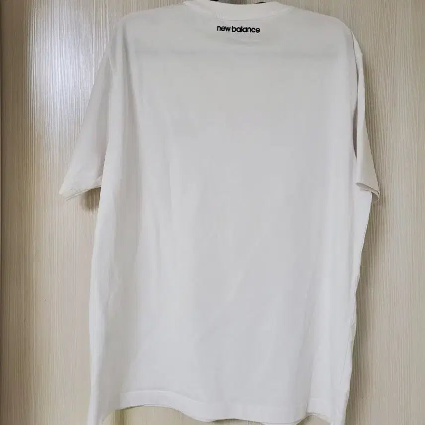 [BUNJANG] New Balance White T-Shirt / 뉴발란스 화이트 반팔티