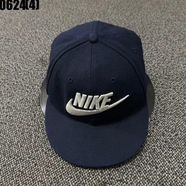 [BUNJANG] Nike Swoosh Ball Cap Navy / 나이키 스우시 볼캡 네이비 0624