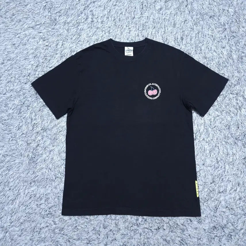 [BUNJANG] Kirsh Unisex Short Sleeve Round T-Shirt / 키르시) 1사이즈 공용 반팔라운드티 / 왕눈이샵