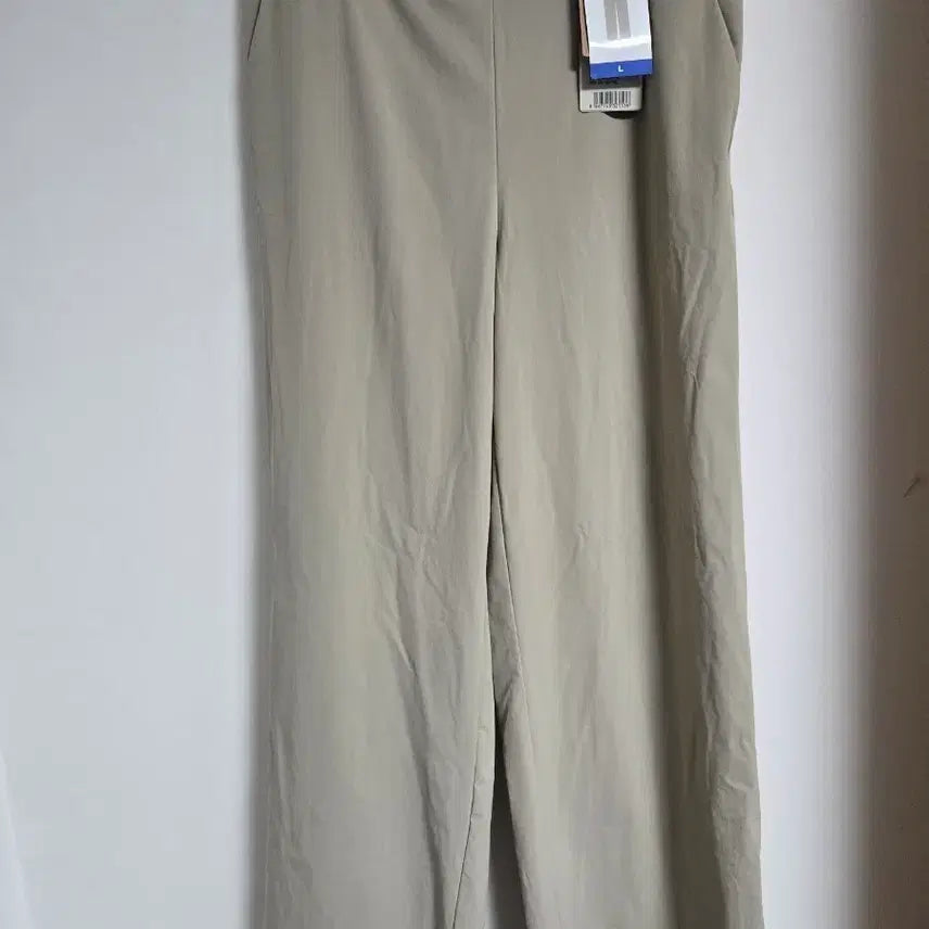 [SOLD OUT] 정품 새상품 네파 바지 베이지색 L