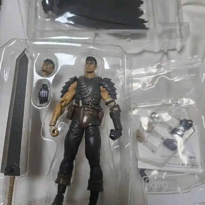 [BUNJANG] Figma Guts Black Swordsman Repaint Edition Berserk / 베르세르크 피그마 가츠 검은 검사 리페인트 에디션