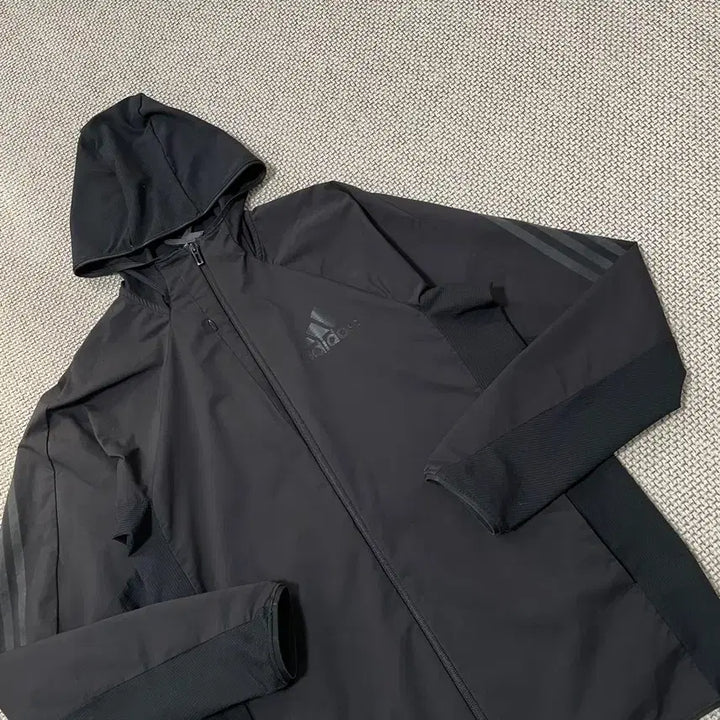 [SOLD OUT] M 아디다스 후디 집업 자켓 B.7136