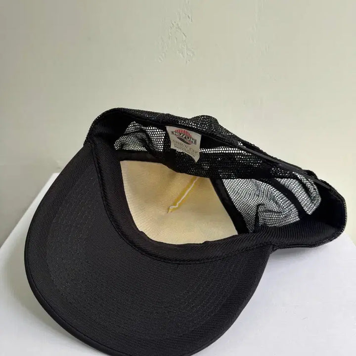 [SOLD OUT] 빈티지 메쉬 그라피티 캡