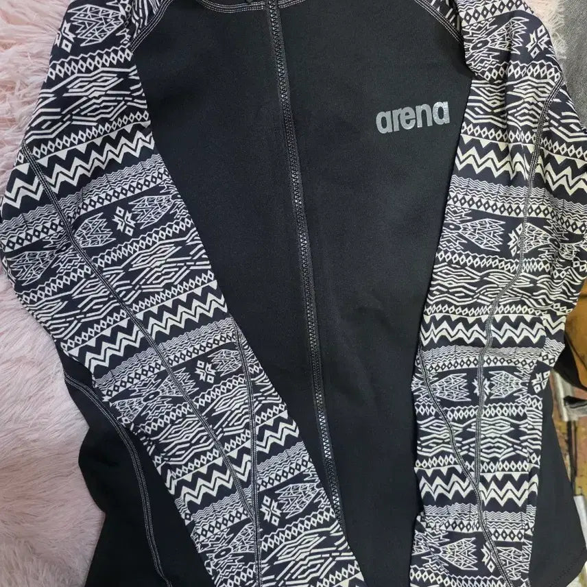 [SOLD OUT] 아레나 래쉬가드 집업남자수영복3종)수모상의100하의95