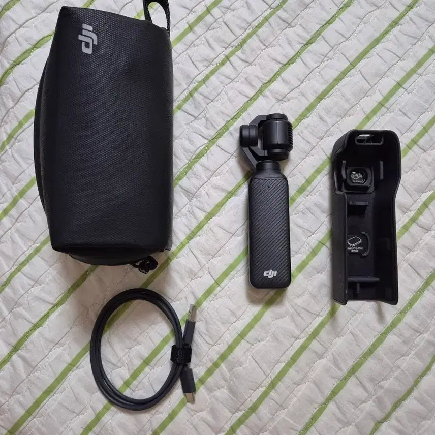 [SOLD OUT] DJI 오즈모 포켓3 짐벌 카메라