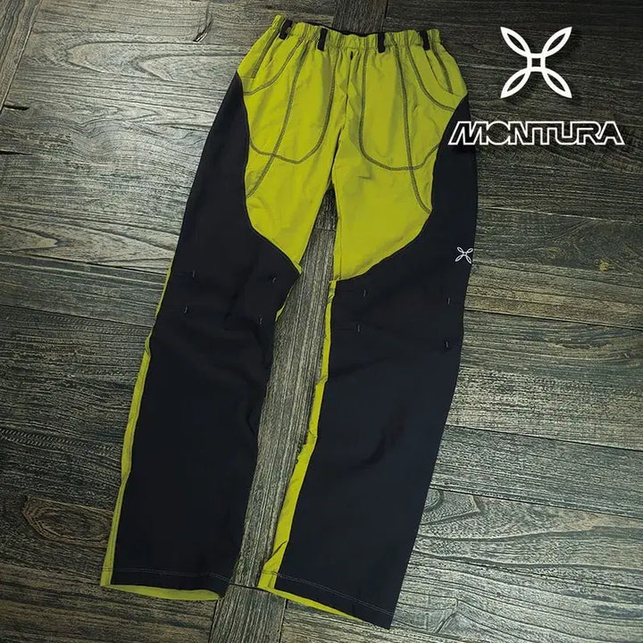 [SOLD OUT] 몬츄라 로고 자수 마운틴 팬츠 M21269