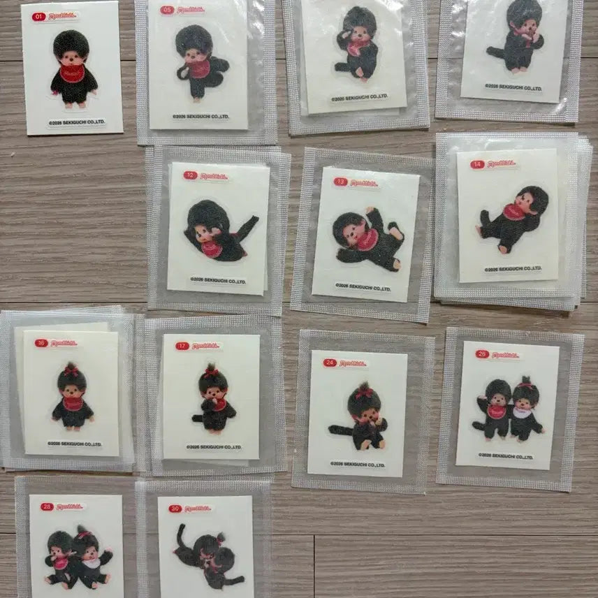 [SOLD OUT] 몬치치 딸기웨하스 띠부씰 13종 판매