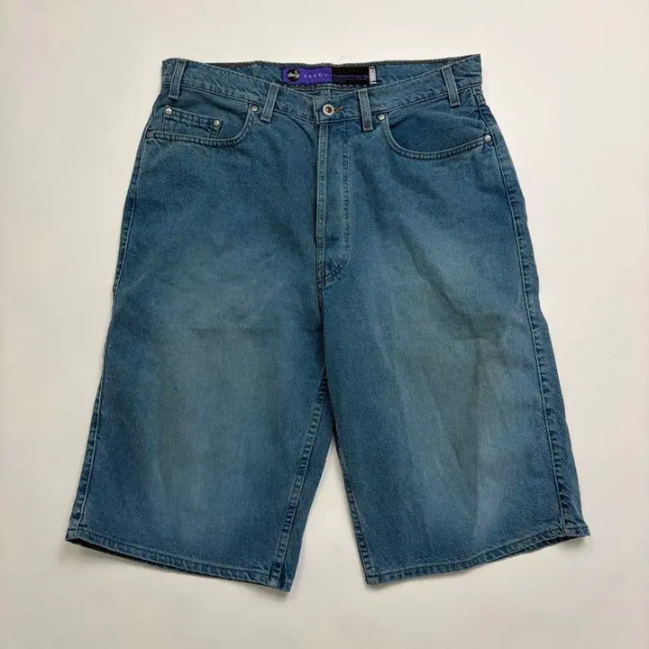 [SOLD OUT] 90s Levis SilverTab Shorts (blue)