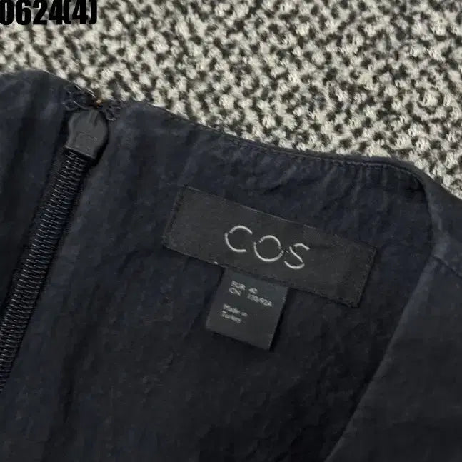 [SOLD OUT] COS 검정색 반팔 원피스 40 0624
