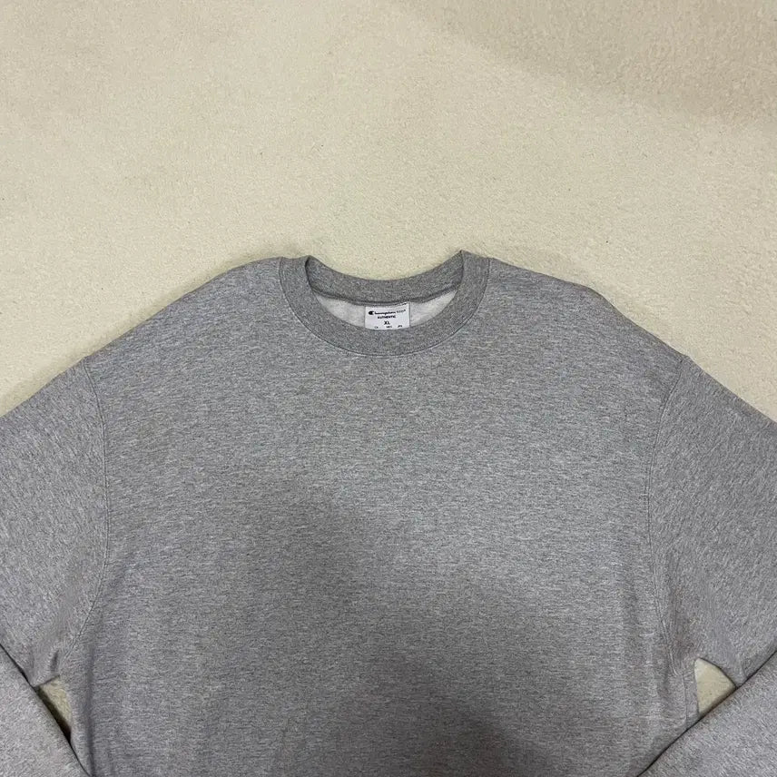 [SOLD OUT] XL 챔피온 라운드 맨투맨 B.971