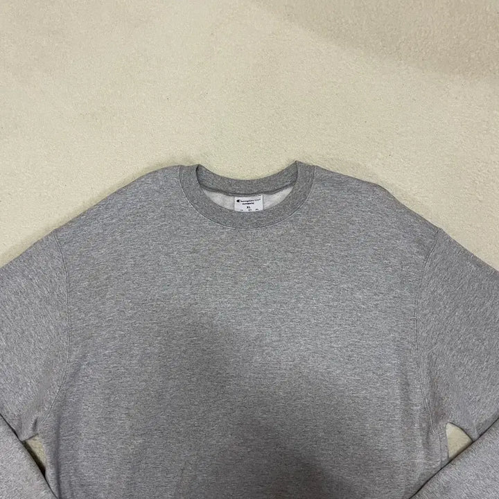 [SOLD OUT] XL 챔피온 라운드 맨투맨 B.971