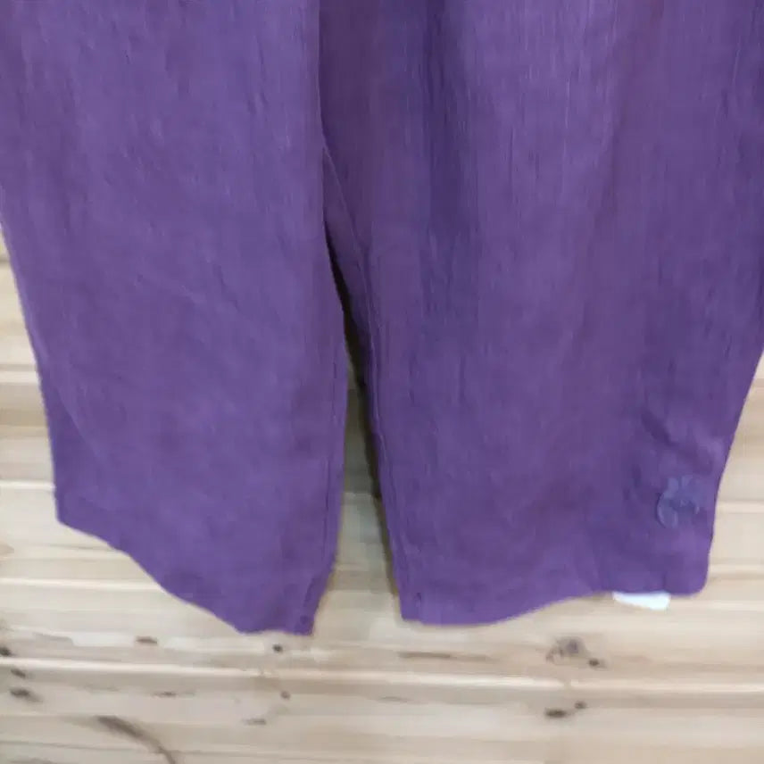 [SOLD OUT] 보라색 7부 바지