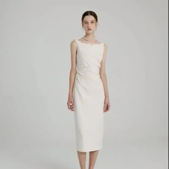 [SOLD OUT] 플로움 결혼식 2부 드레스 Diana Drape Sleeveless Dr