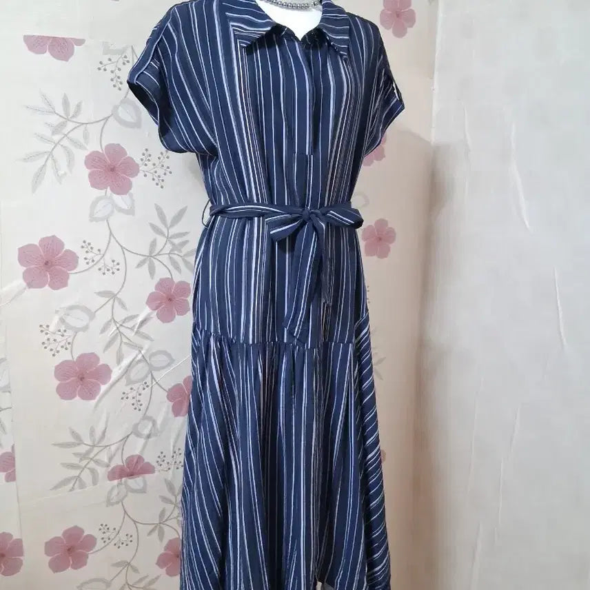 [SOLD OUT] 비지트인뉴욕 스트라이프 셔츠 원피스