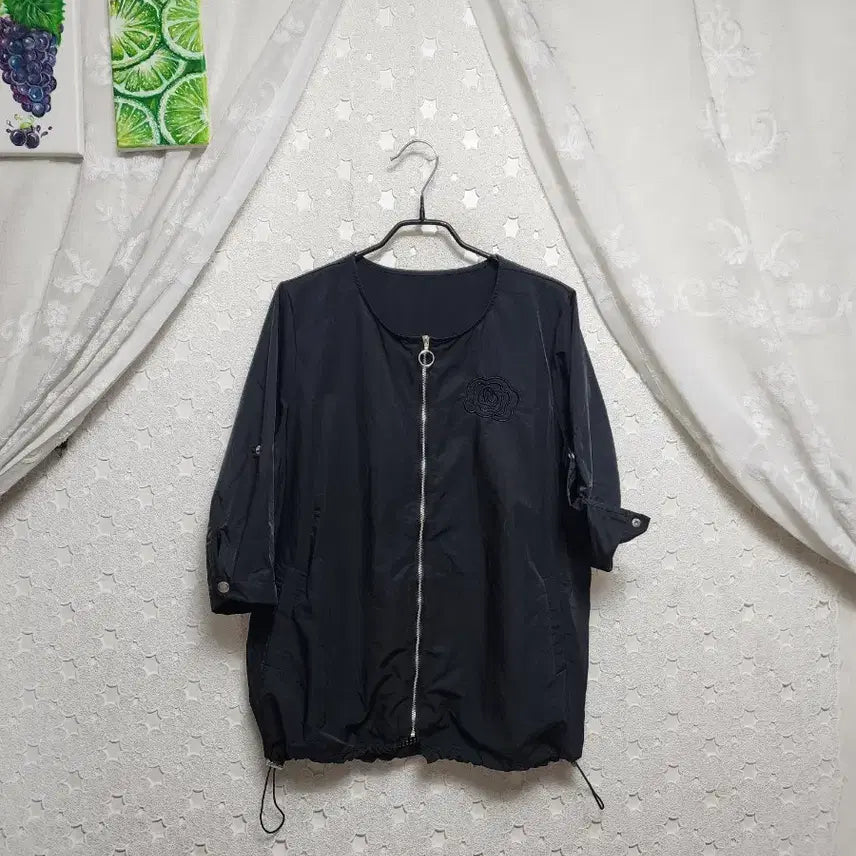 [SOLD OUT] 블랙 자수 반팔집업 여성77