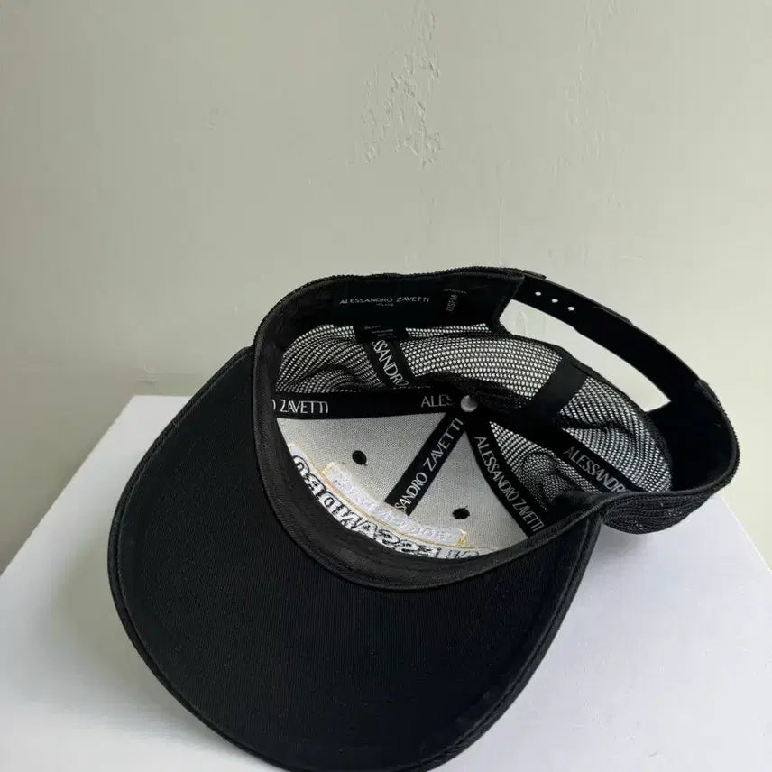 [SOLD OUT] 빈티지 알레산드로 밀라노 볼캡 블랙