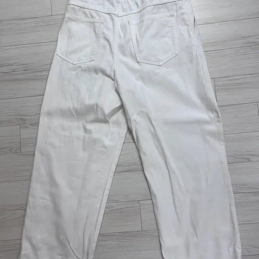 [SOLD OUT] 매너그램 원플리트 화이트 팬츠 32