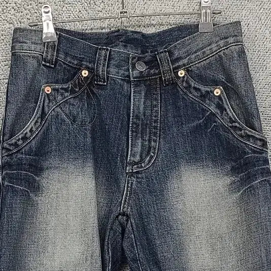 [SOLD OUT] 빈티지 워시드 롱 데님팬츠 28