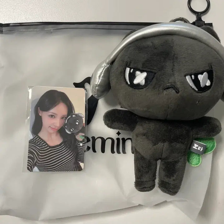 [BUNJANG] Resinne Remini Jota Photocard / 리센느 레미니 조타 판매