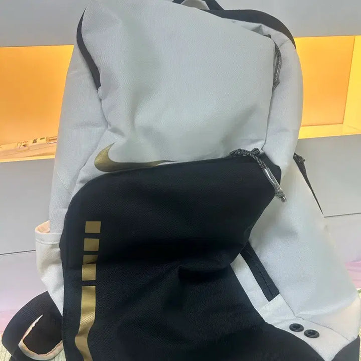 [SOLD OUT] 나이키 홉스 엘리트 백팩 32L 화이트
