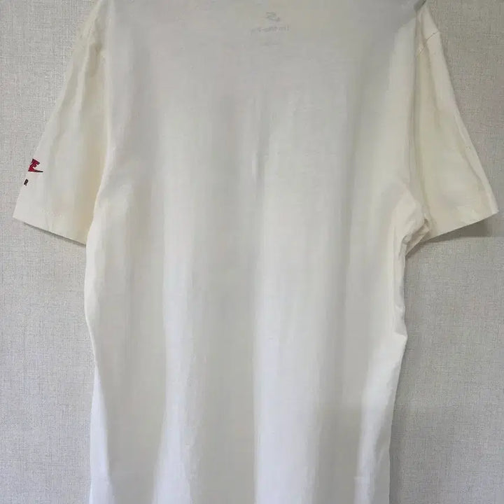 [SOLD OUT] 나이키 반팔 티셔츠 아이보리