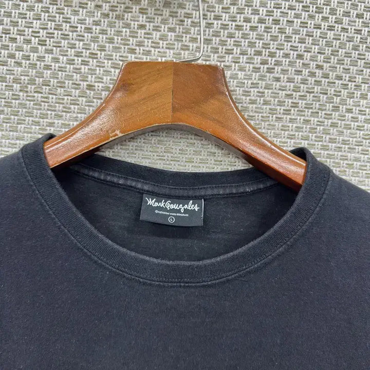 [SOLD OUT] 마크곤잘레스 반팔티 L D06416