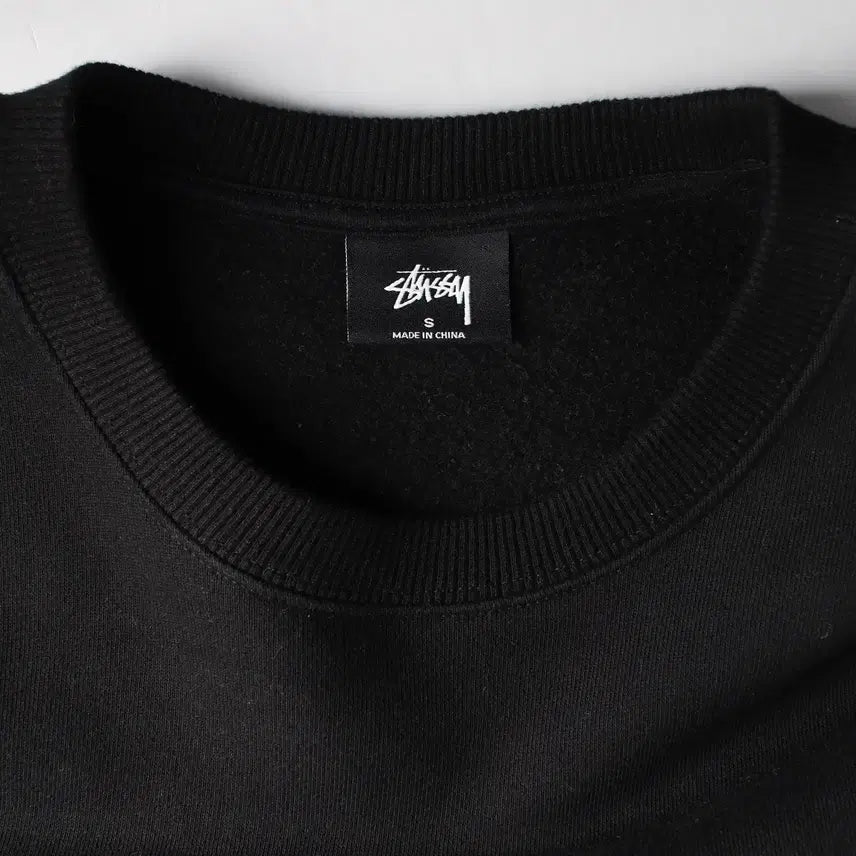 [SOLD OUT] 스투시 우먼즈 오큘러 크루넥 맨투맨