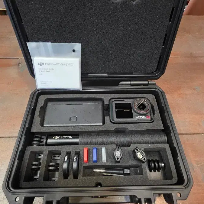 [BUNJANG] DJI Osmo Action 5 Adventure Combo (New) / DJI 오즈모 액션5 어드벤처콤보 팝니다(새상품)