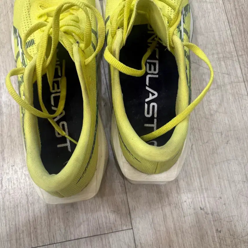 [BUNJANG] Asics Sonicblast Running Shoes 270mm / 아식스 소닉블라스트 270mm