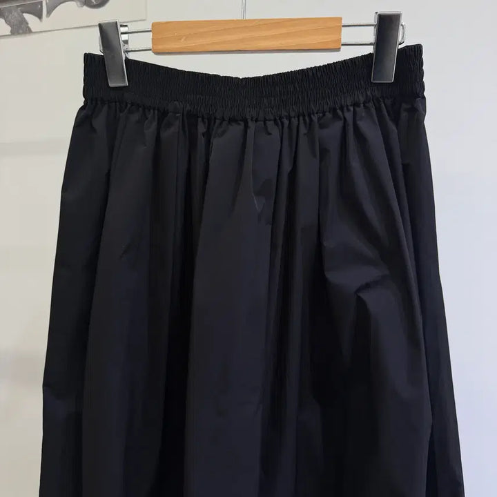 [BUNJANG] LESSAGE Black Long Skirt (Made in Japan) / LESSAGE (Made in Japan) 블랙 롱스커트