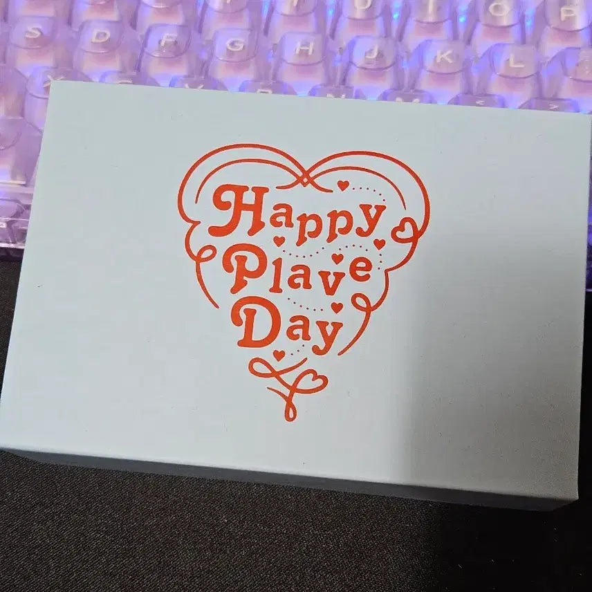 [BUNJANG] PLAVE Badge Set / 플레이브 메탈 뱃지 세트