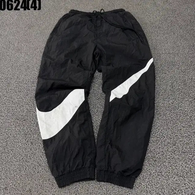 [BUNJANG] Nike Big Swoosh Jogger Pants Black M / 나이키 빅스우시 조거팬츠 블랙 M 0624