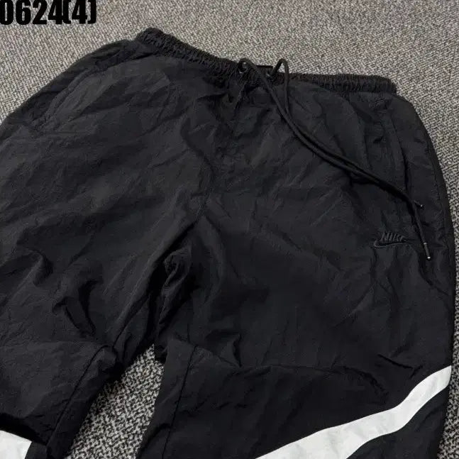 [BUNJANG] Nike Big Swoosh Jogger Pants Black M / 나이키 빅스우시 조거팬츠 블랙 M 0624