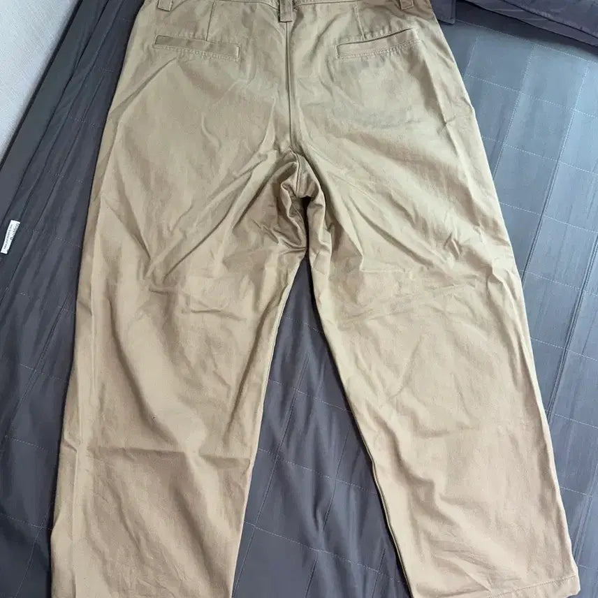 [BUNJANG] Uniqlo Beige Cotton Pants / 유니클로 베이지 면바지