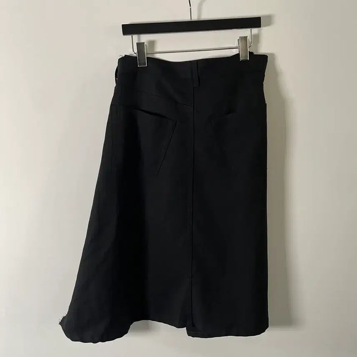 [BUNJANG] Junya Watanabe Asymmetrical Black Skirt / 준야와타나베 비대칭 블랙 스커트 (onp.68)